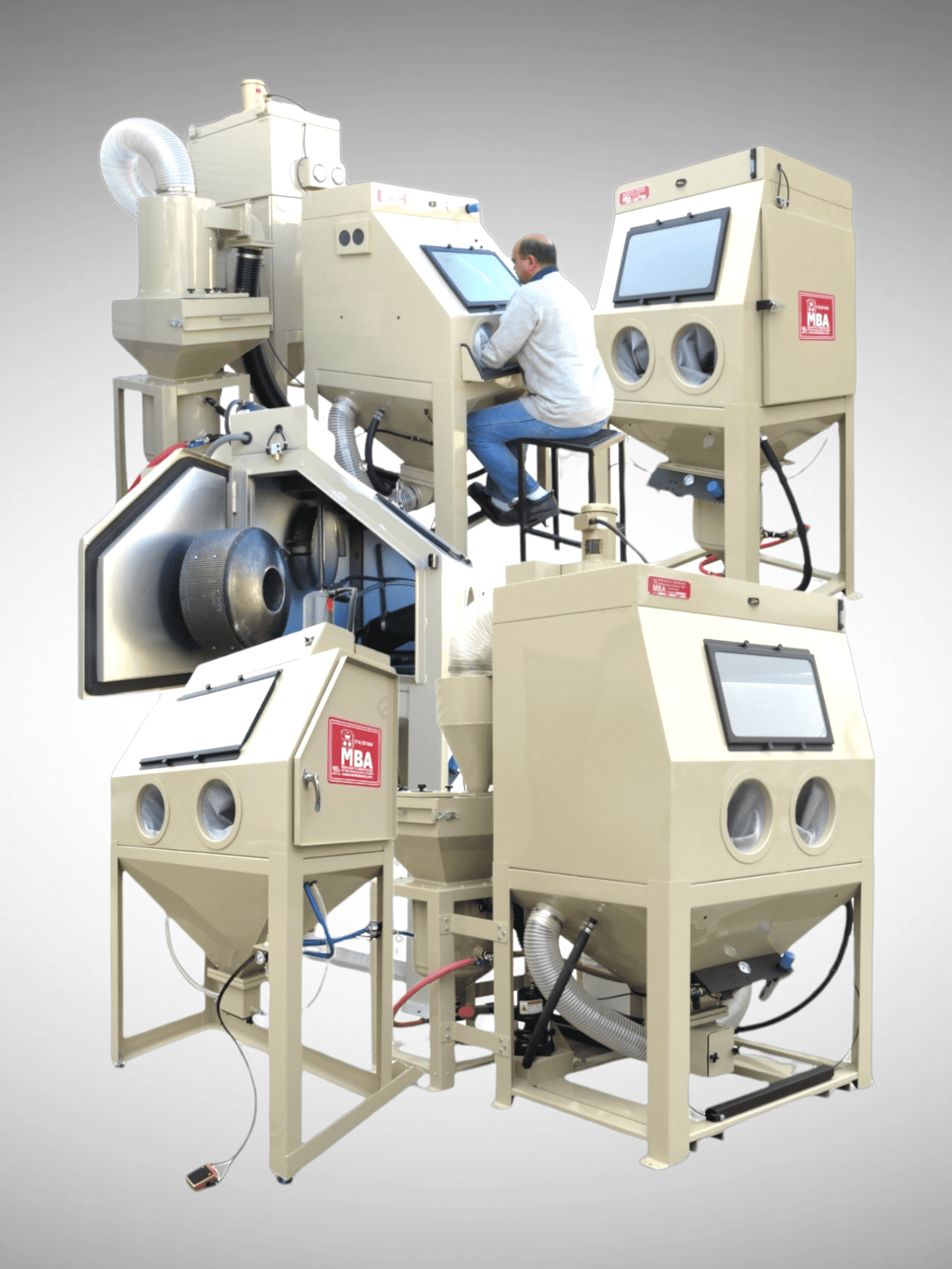 Industrial Sandblasting cabinets - Media Blast Cabinets